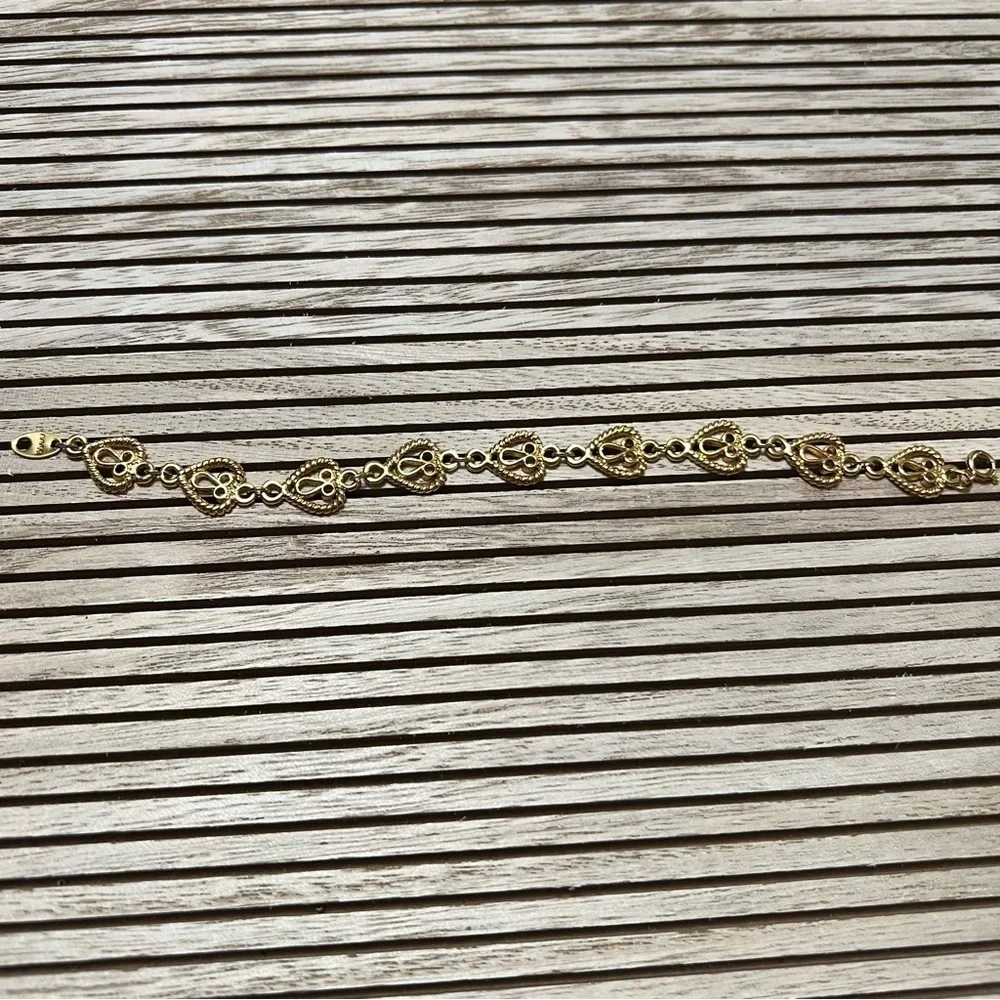 Avon Bracelet